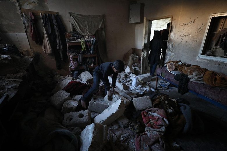 İsrail Gazze’de sivillerin sığındığı okulu ve evleri vurdu: 11 kişi hayatını kaybetti