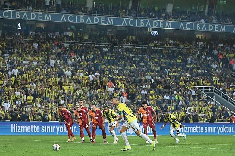Aslan Kadıköy’de kükredi! Fenerbahçe 1-3 Galatasaray | MAÇ SONUCU