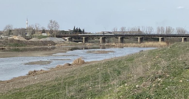 Gönen Çayı son yıllardaki en düşük su seviyesini yaşıyor