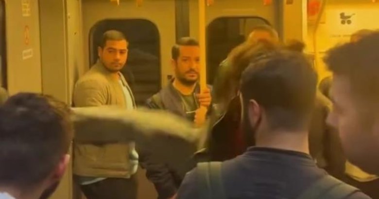 Metro bozulunca İzmirliler çileden çıktı! Kapıları tekmeleyip makinisti dövmeye kalktılar