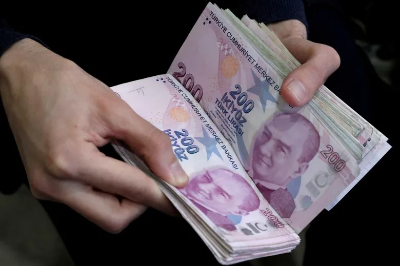 emekli-zammi-2026-son-dakika-milyonlari-ilgilendiriyor-milyarlarca-maas-destegi-ssk-bagkur-emeklisi-dikkat-1783352120125.png