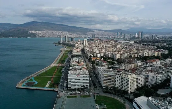 izmir-ismi-nereden-geliyor-1791448835680.png
