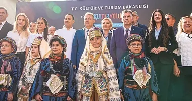 İzmir Kültür Yolu Festivali başladı