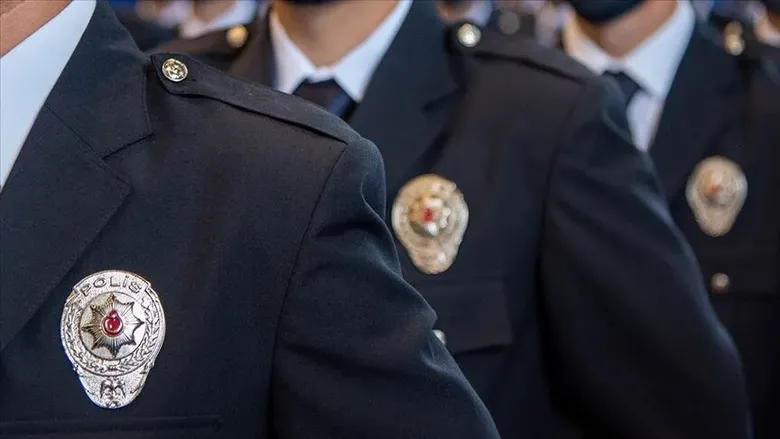 polis-akademisi-350-ogrenci-alacak-son-tarihi-kacirmayin-1786000088033.png