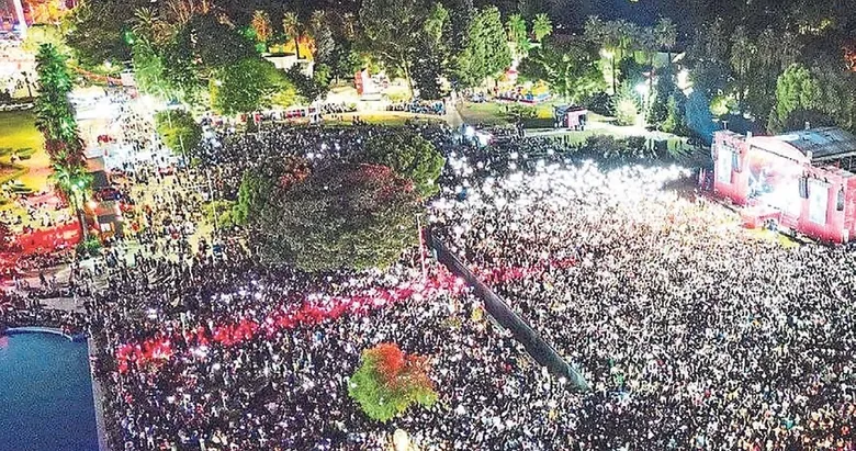 İzmir Fuarı’nda 6 ünlü sanatçı sahne alıcak