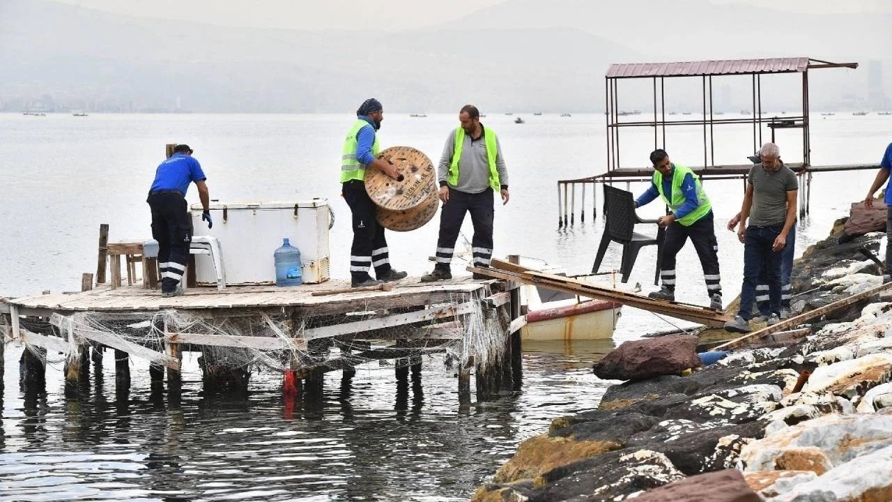 İzmir'deki kaçak iskeleler yıkılacak