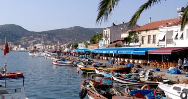 İzmir'de çocuklu ailelere ekonomik rota