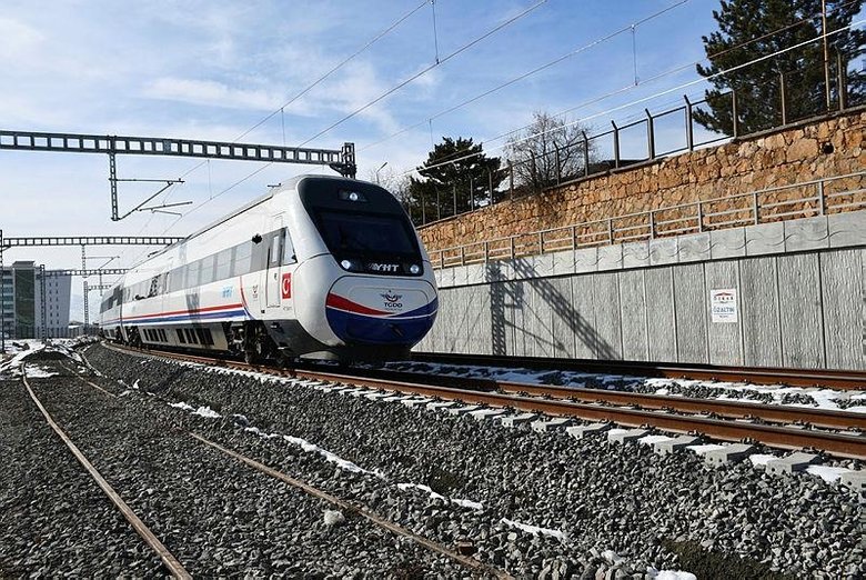 Ankara Izmir Arasi 3 Saat 30 Dakikaya Inecek Yht Projeleri Uzaklari Yakin Edecek