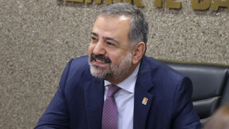 İzmir’deki yolsuzluk soruşturmasında 2 iddianame daha