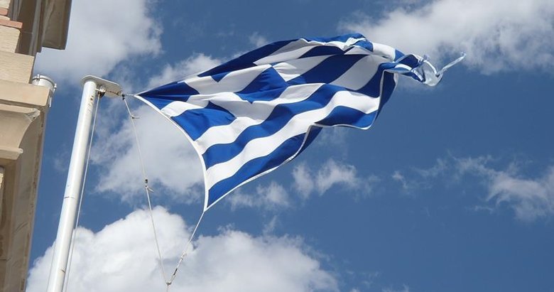 Yunanistan’da terörist Kufonidas’a yeniden izin