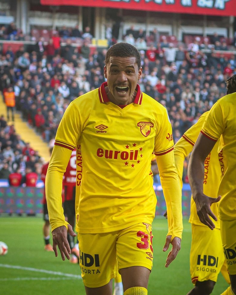 Göz-Göz’de golcü geçiti!