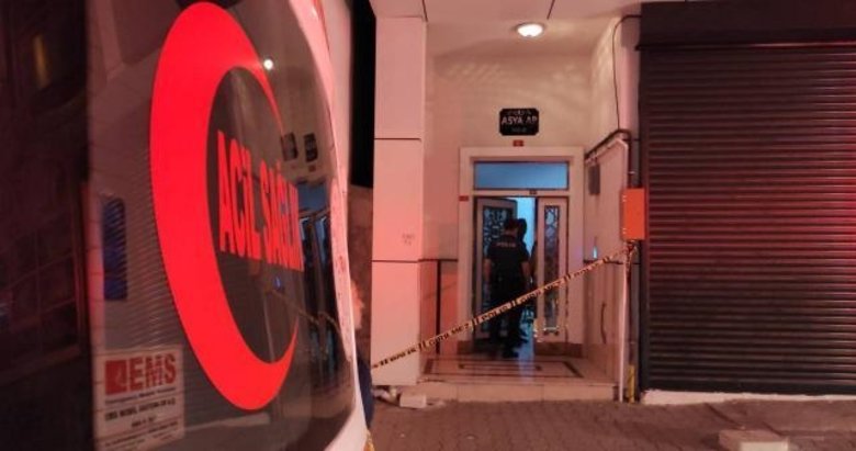 İzmir’de kadın cinayeti! Kapıyı açmayınca silaha sarıldı