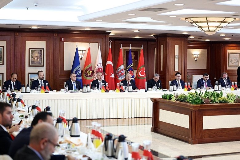 Milli Savunma Bakanı Yaşar Güler: SDG Suriye ordusuna entegre olmalı