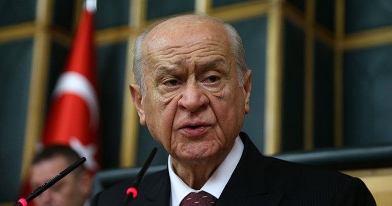 Bölücü alçaklar bu milletin evladı olamaz