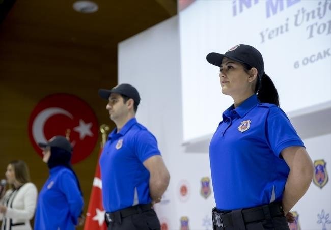 İnfaz ve koruma memurlarının yeni üniformaları tanıtıldı