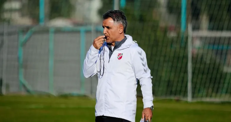 Karşıyaka’ya Basatemür sözü