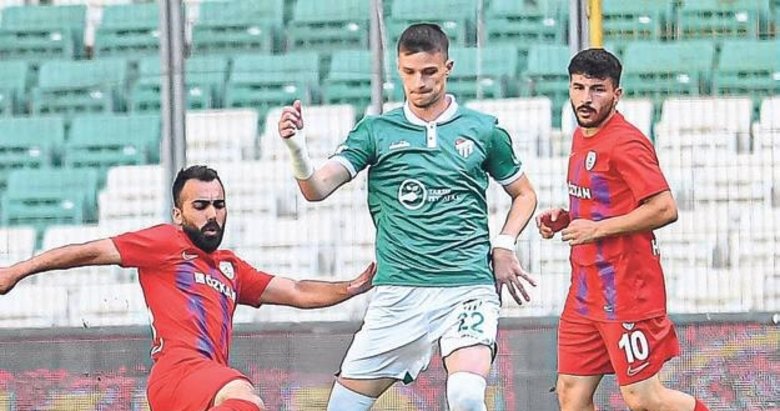 Altınordu ilk puanını aldı
