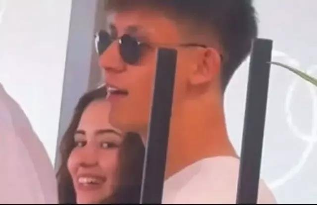 Arda Güler sevgilisiyle Bodrum’da yorgunluk atıyor