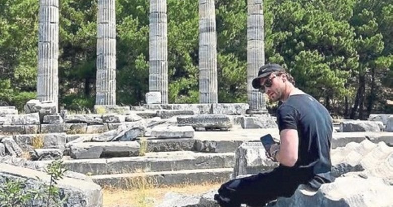 Aras Bulut İynemli Söke’ye hayran kaldı
