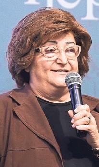 Güldal Akşit toprağa verildi