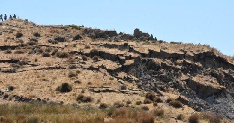 İzmir’de facia göz göre göre geliyor! Harmandalı kayıyor Soyer bakıyor