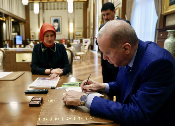 baskan-erdoganin-kurban-vekaleti-turk-kizilaya-emanet-1778057560089.png