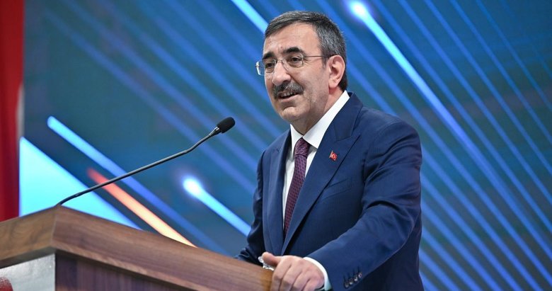 Yılmaz: İş gücüne katılma oranı, yüzde 54,5 ile tarihi zirvede