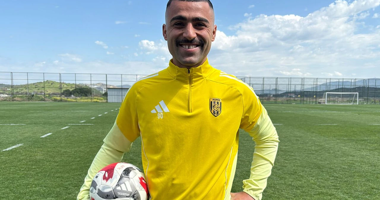 Aliağa FK’da golcü Malik resmen ayrıldı