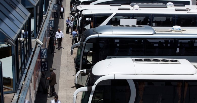 Otobüs ve uçak bilet fiyatları bayram öncesi uçuşa geçti