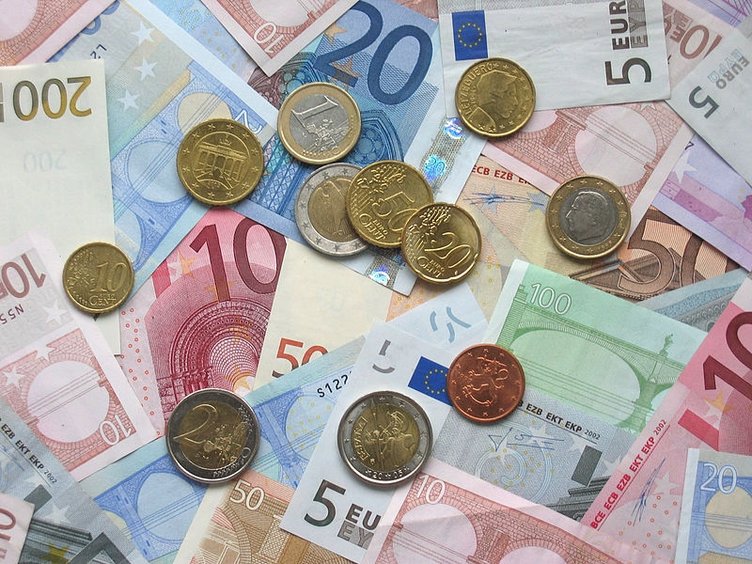 DOLAR VE EURO BUGÜN NE KADAR? 19 Mart 2025 Çarşamba güncel döviz kuru Euro ve Dolar fiyatları