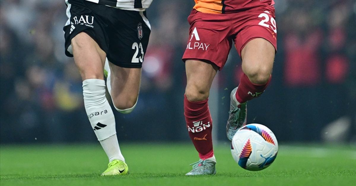 Zirvede kritik hafta