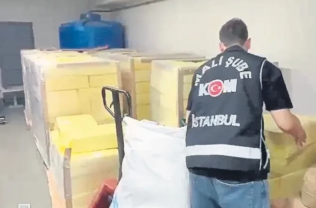 seker-vurgunu-izmire-uzandi-1787088991861.jpeg