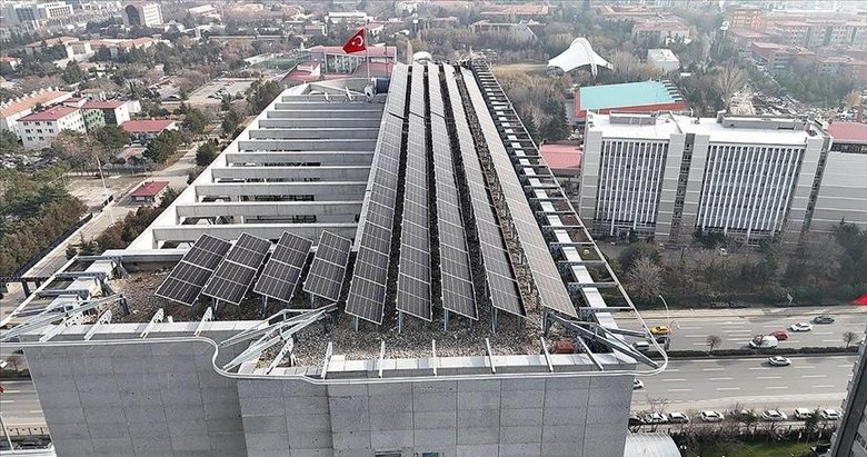 İŞKUR, tükettiği elektrikte güneşten faydalanıyor