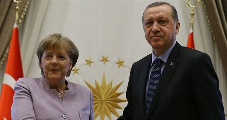 Başkan Erdoğan Merkel ile görüştü
