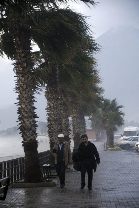 İzmir’de bugün hava nasıl olacak? Meteoroloji’den son dakika uyarısı! 24 Mart hava durumu raporu