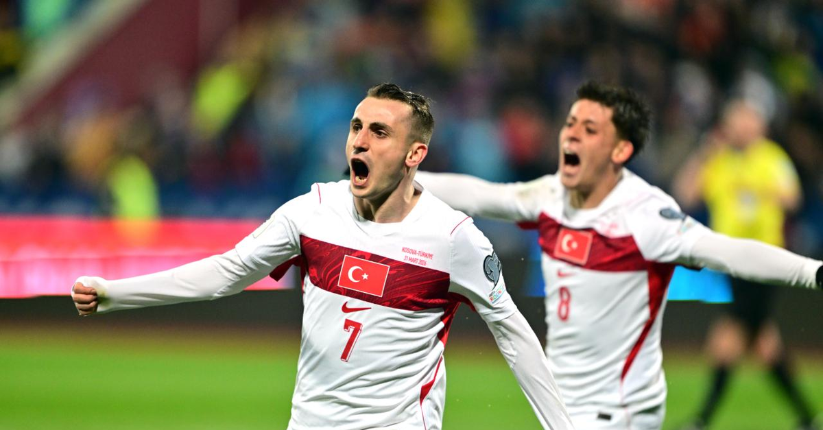 Paraguay maçının saati değişti!