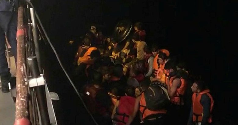 Balıkesir Ayvalık açıklarında 114 düzensiz göçmen yakalandı