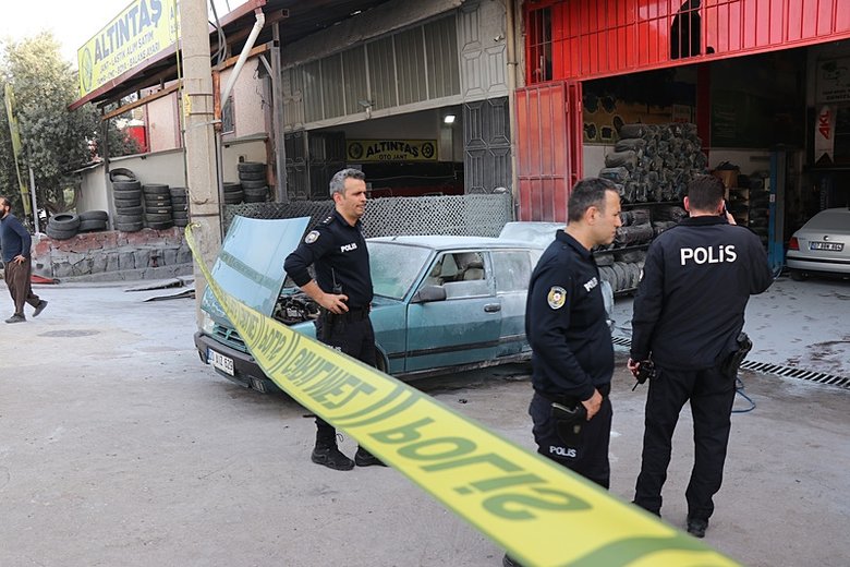 Denizli’de oto gaz servis istasyonunda parlama! 8 kişi yaralandı