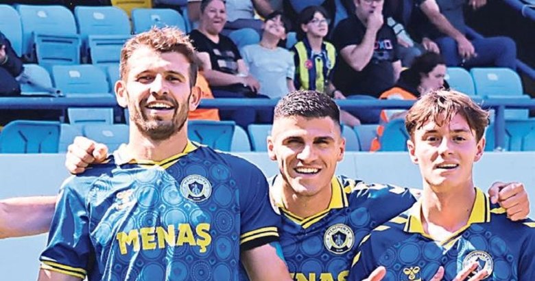 Menemen çok mutlu