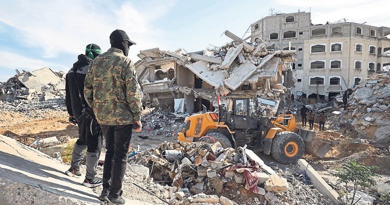 Katledilen Filistinlileri açık alanda bırakıp gittiler