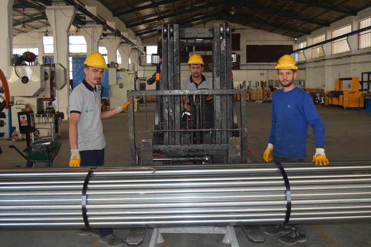 İşçiydi patron oldu, şimdi 9 ülkeye sera kuruyor