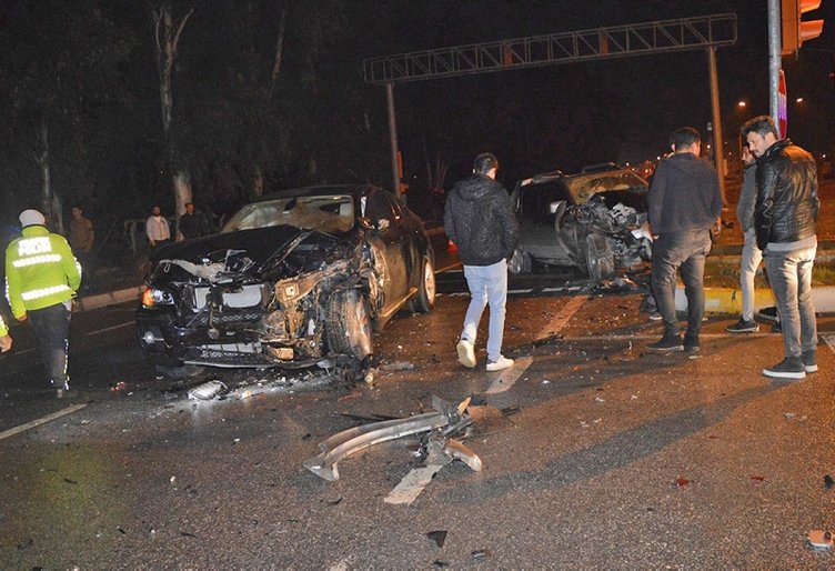 Aydın Çine’de zincirleme trafik kazası: 4 yaralı