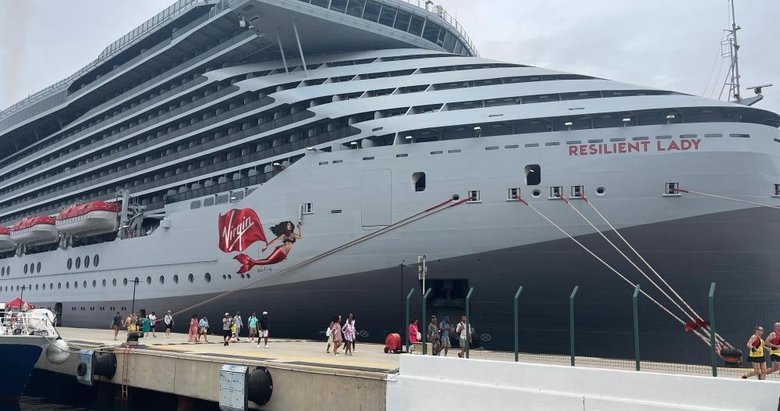 Dev kruvaziyer 2355 yolcuyla Bodrum’a geldi