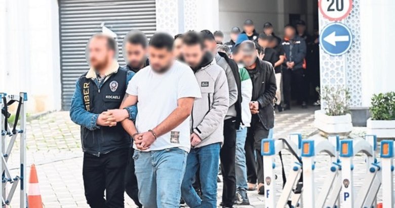 Sahte bungalov çetesine 11 ilde dev operasyon