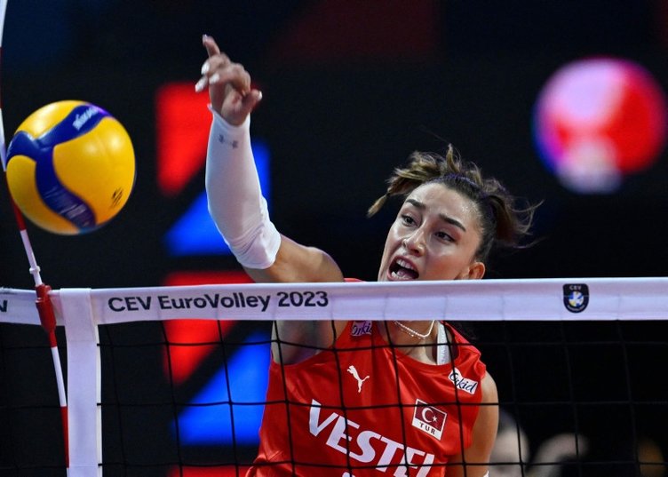 Hande Baladın kimdir, kaç yaşında?