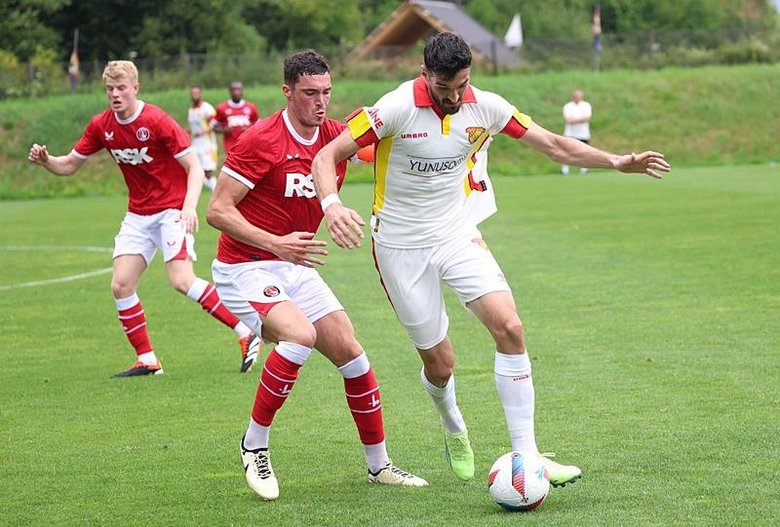 Göztepe ilk hazırlık maçında Charlton’a yenildi