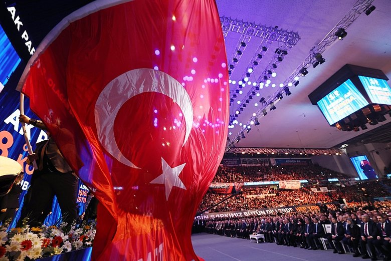 Değişim kongresinde tarihi mesajlar