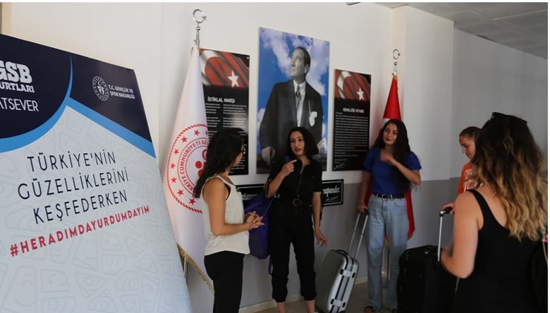 Gençler bunu çok sevdi! 6 bin tanesi Fethiye’de ücretsiz konakladı