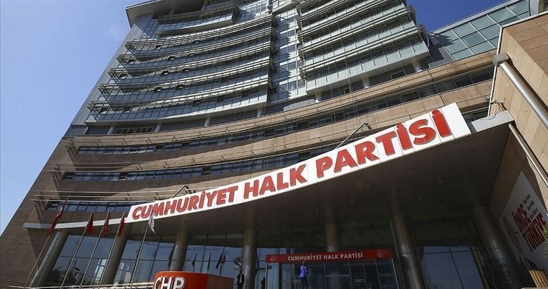 SON DAKİKA: CHP’nin Kurultay Davası ertelendi!