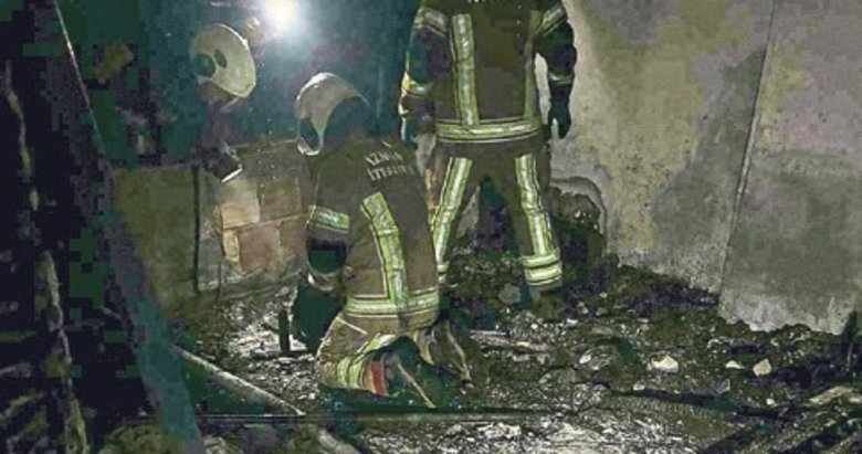 İzmir’de bir bebek hayatını kaybetti üç çocuk kurtarıldı